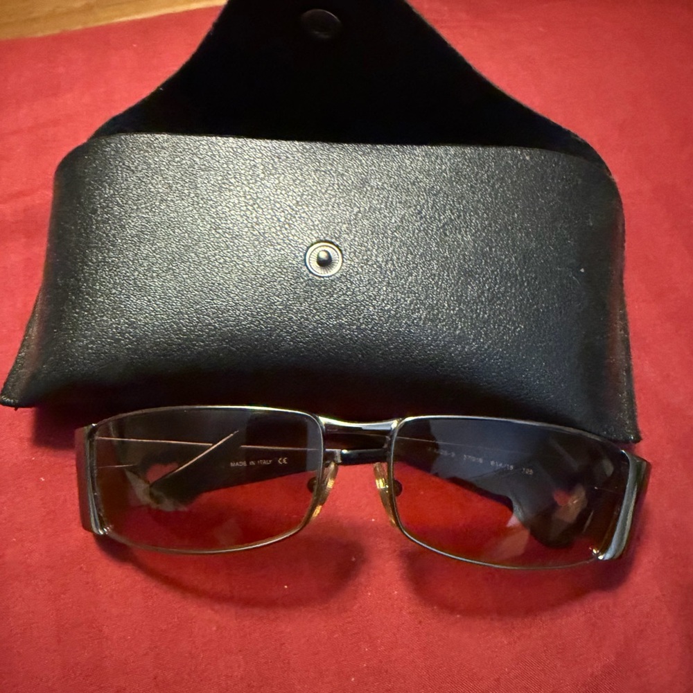 Moschino Gold and Black Sunglasses
